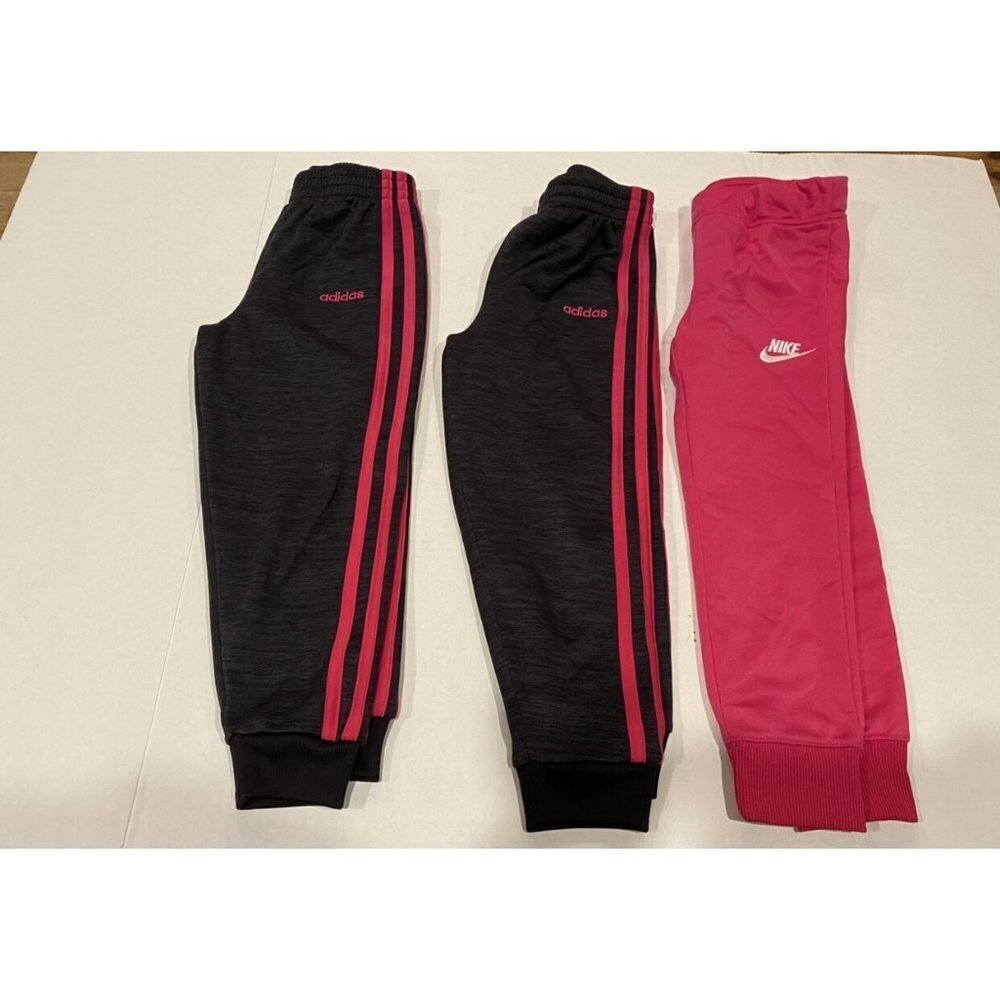 Bundle Of Athletic Fleece Lined Sweatpants Nike Adidas 4/XS